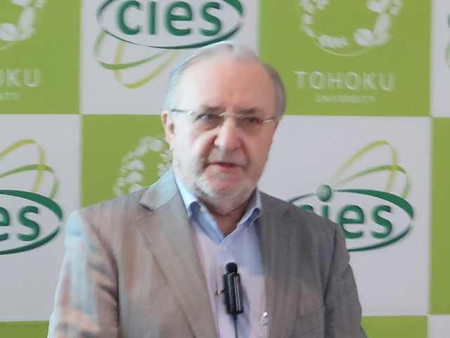 Prof. Dr. Leo Lorenz (European Power Electronics Center)