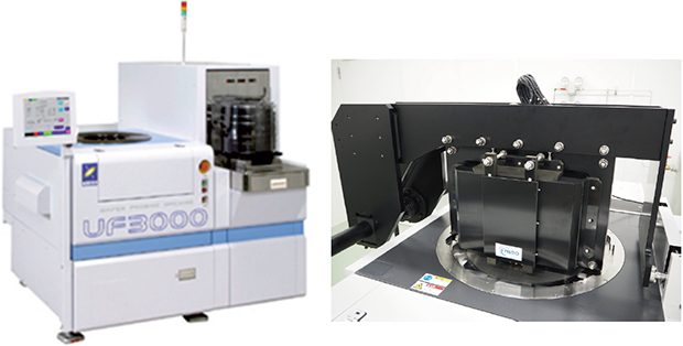 本プロジェクトで開発中の磁場印加機構付フルオートプローバ（左）とセミオートプローバ（右）